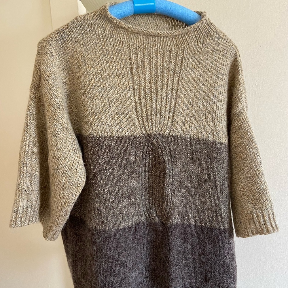 August Silk Beige and Brown Crew Neck 3/4 sleeve Sweater 25% Lana Wool